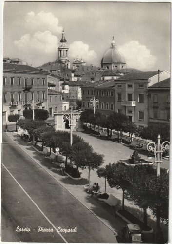 Loreto ancona piazza - loreto,