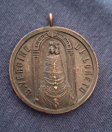 Madonna loreto medaglia - madonna, di